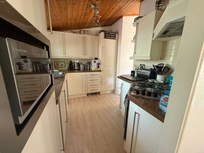 Omar Kingfisher Lodge - Image 7