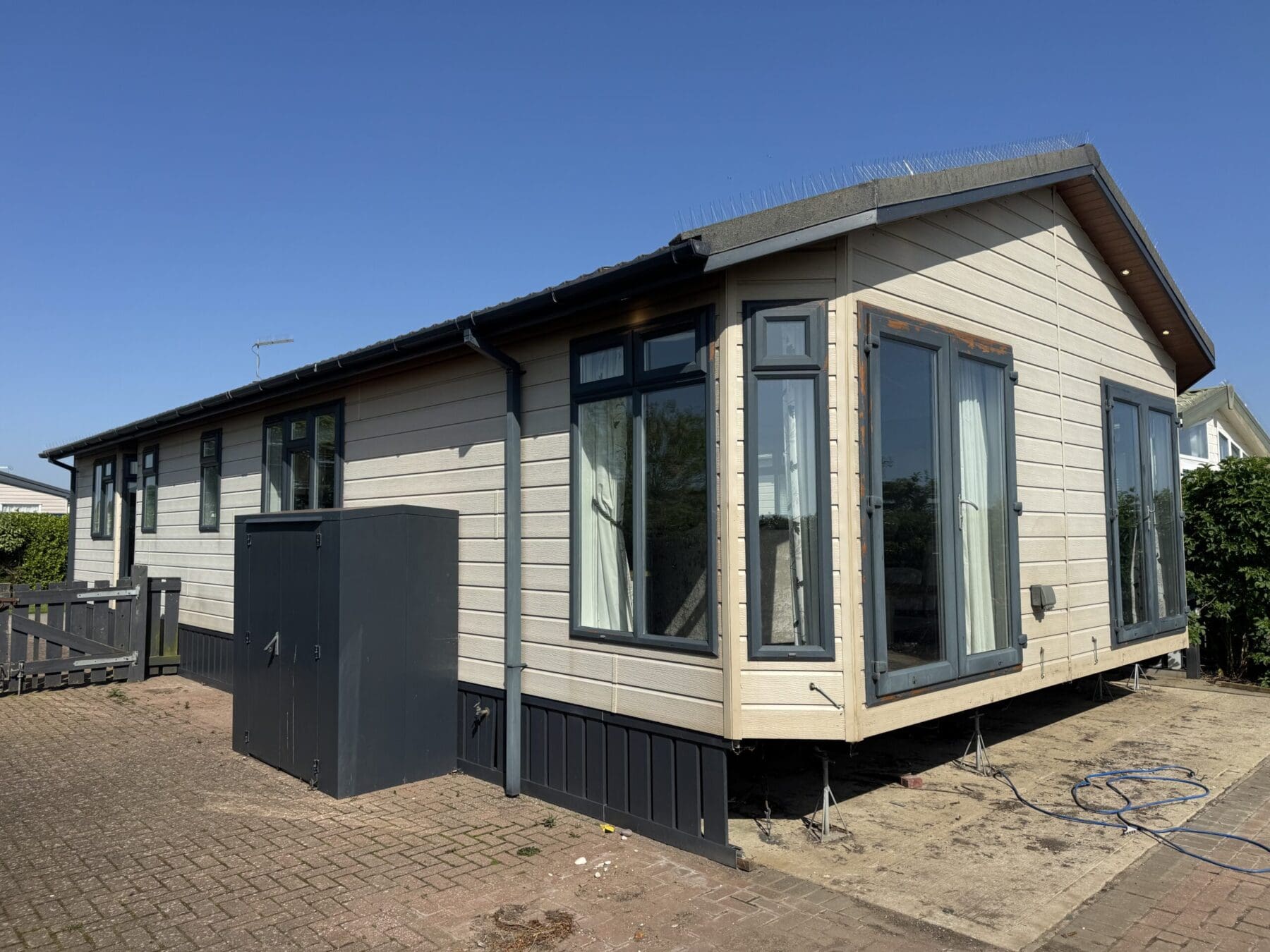 Advent Jasmine Opus Lodge 49ft - Image 2