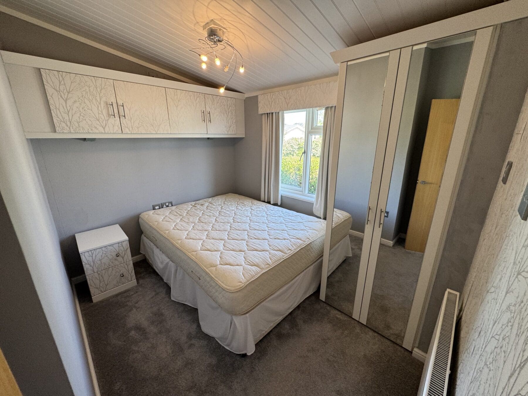 Advent Jasmine Opus Lodge 49ft - Image 29